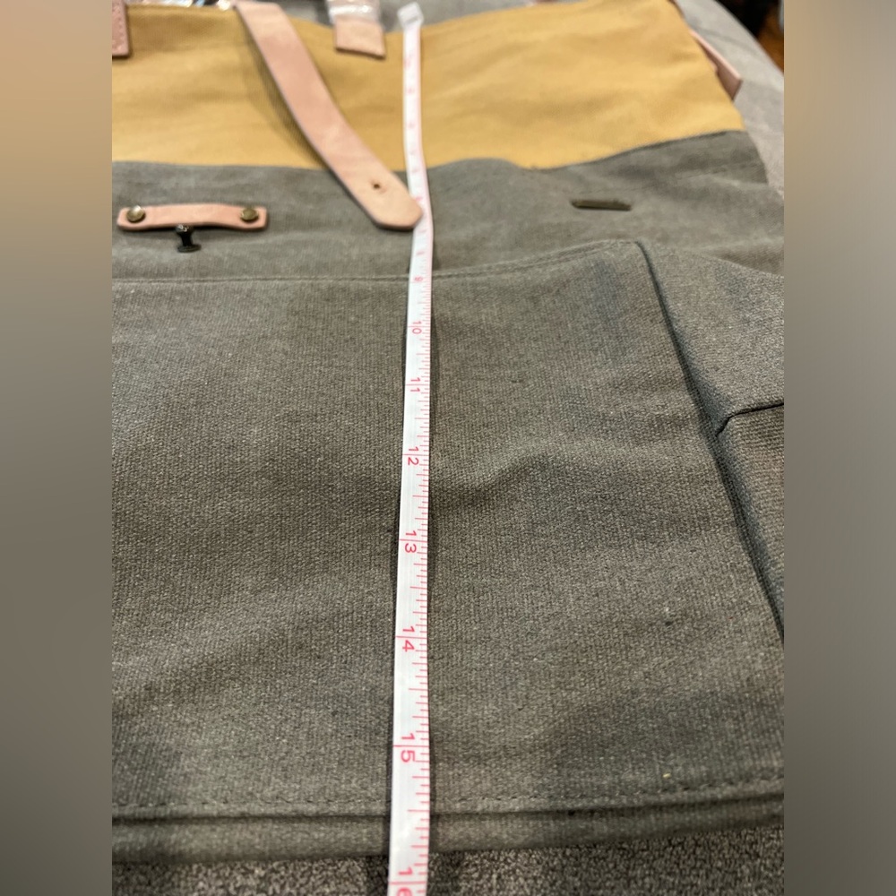NWT - Roxy Bag - Picture 9 of 11